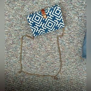 Printed crossbody / satchel